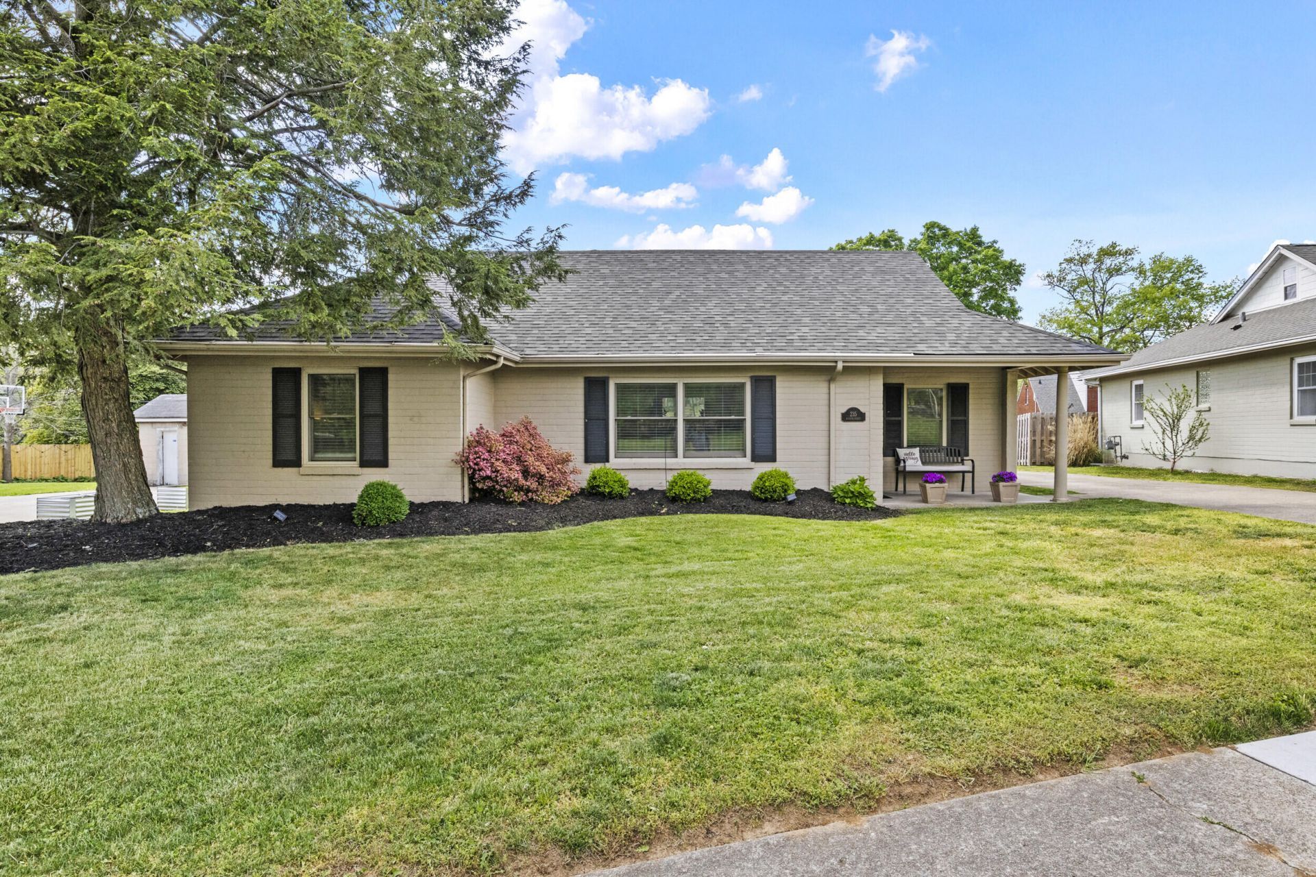 235 W Vista Street, Lexington, KY 40503 Main Photo
