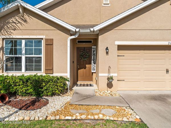 202 Alamere Drive SW, Palm Bay, FL 32908