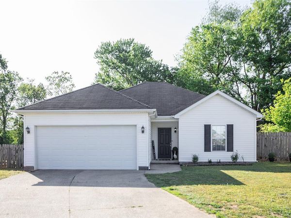 118 Pirates Cove Court , Bowling Green, KY 42103