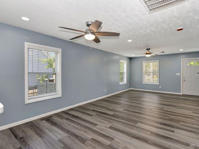 5227 Shasta Avenue, Dayton, OH 45417 Photo 12