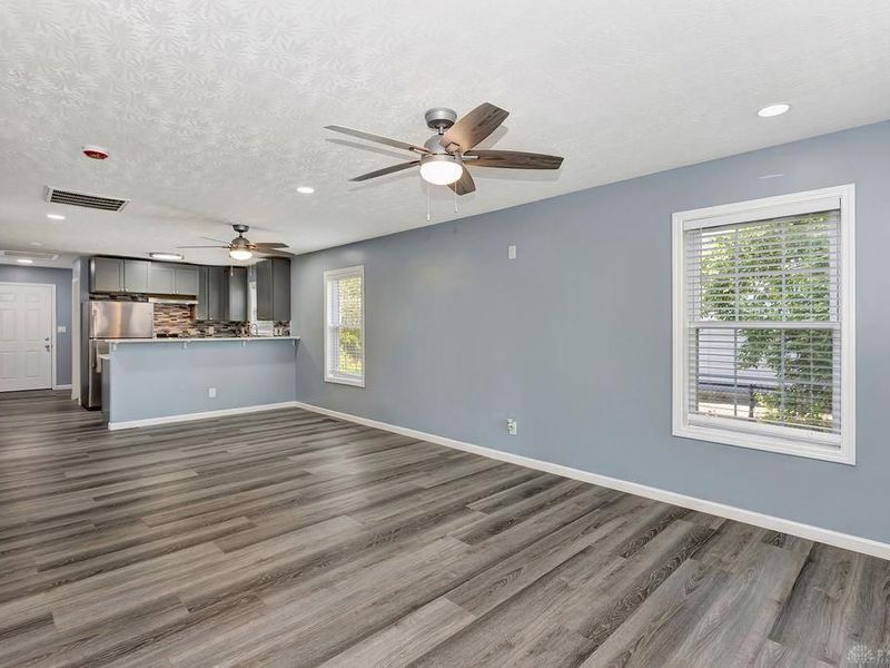 5227 Shasta Avenue, Dayton, OH 45417 Photo 8