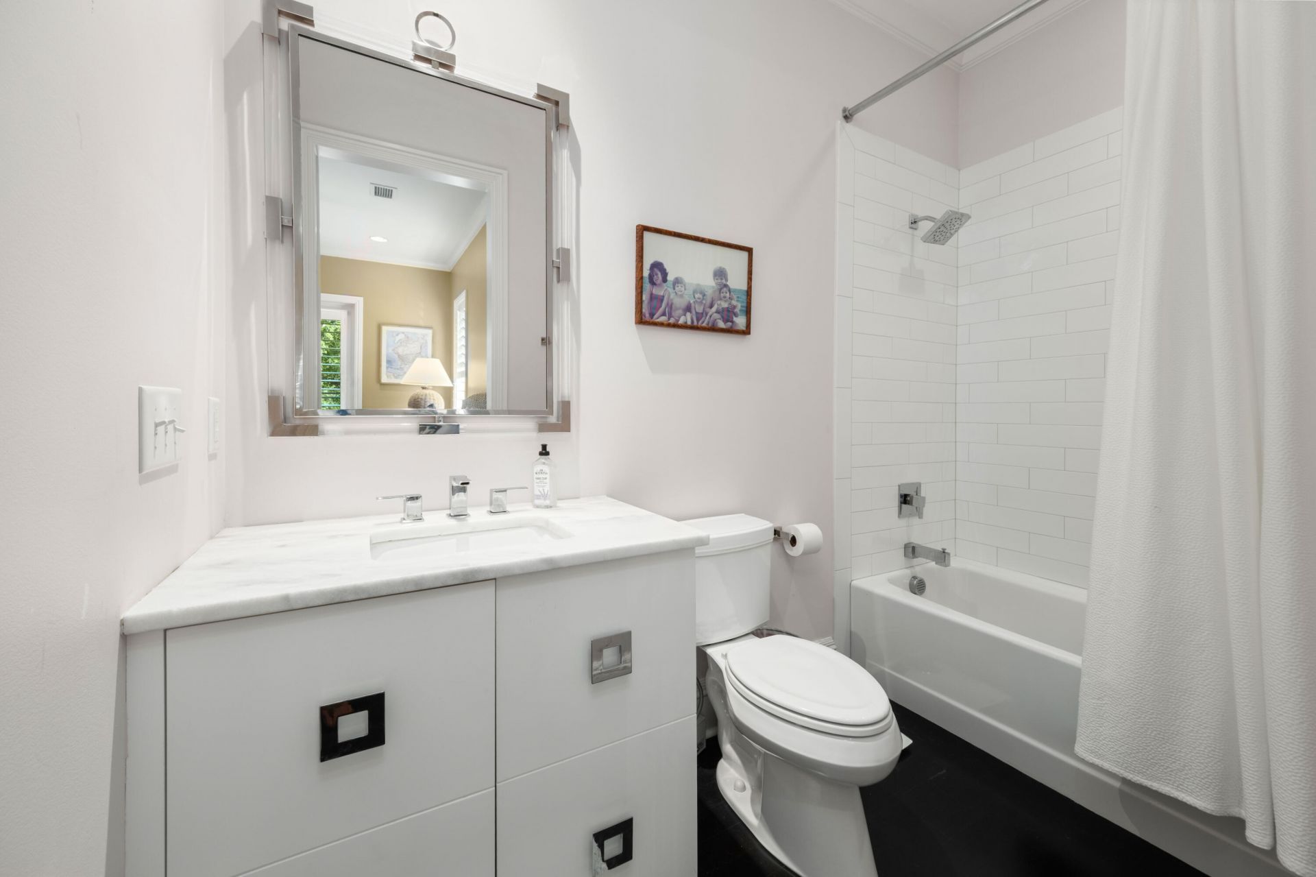 250 Island Park Drive Photo 32