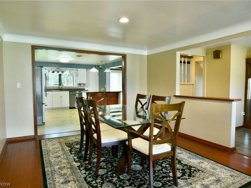 3210 Halsey Drive NE, Warren, OH 44483 Photo 13