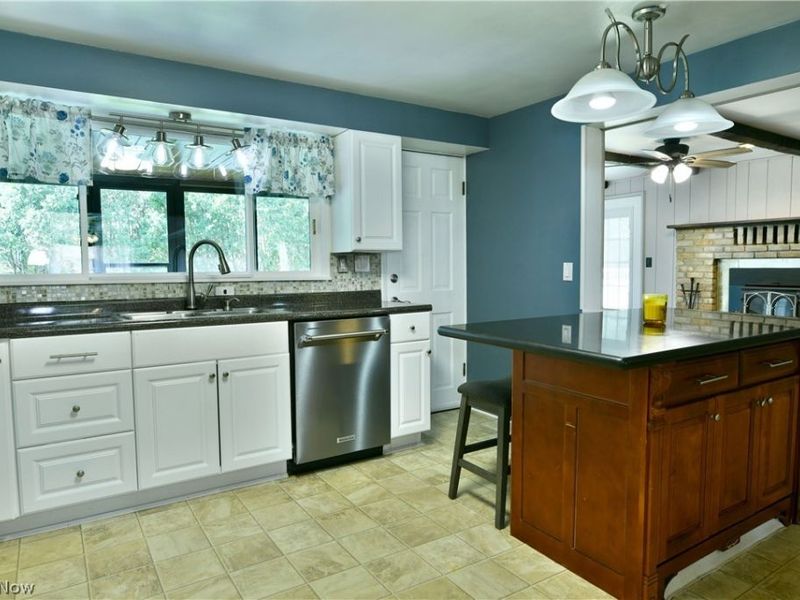 3210 Halsey Drive NE, Warren, OH 44483 Photo 17