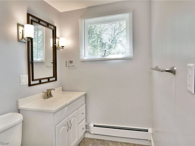 3210 Halsey Drive NE, Warren, OH 44483 Photo 30