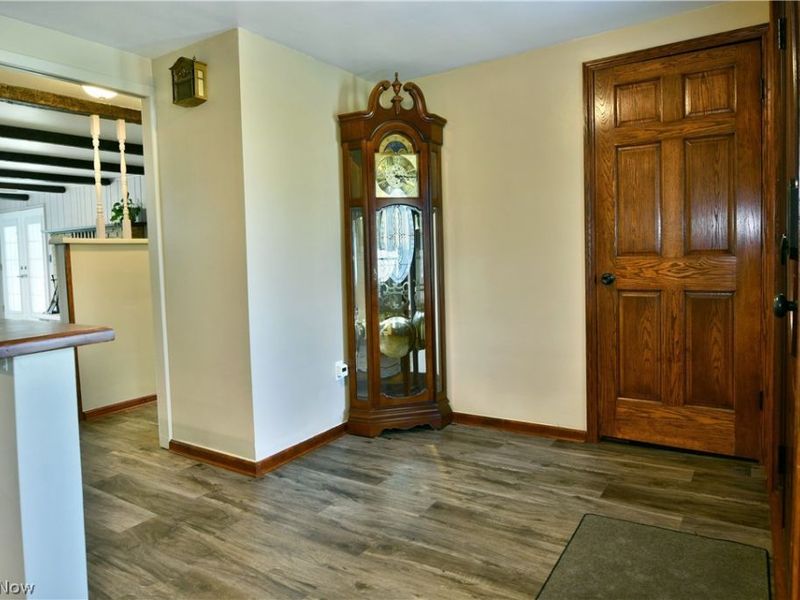 3210 Halsey Drive NE, Warren, OH 44483 Photo 7