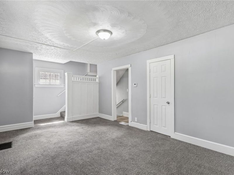 600 Grace Avenue, Akron, OH 44320 Photo 8