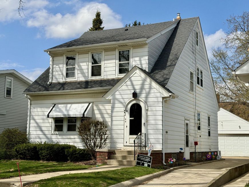 Main Photo