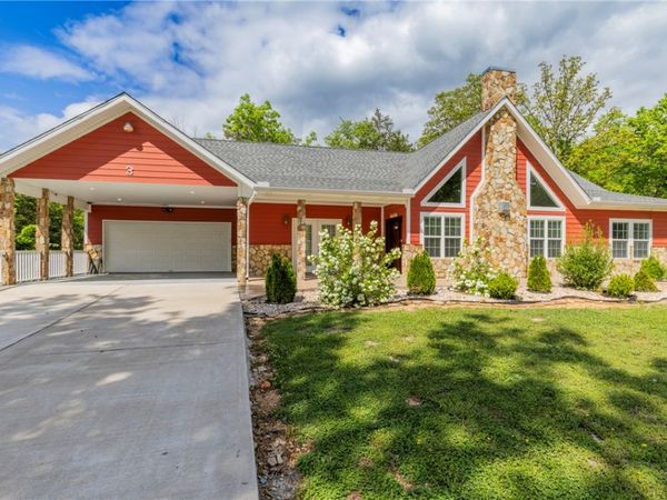 3 Leatherwood Drive , Holiday Island, AR 72631