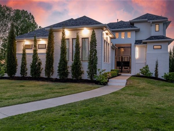 203 Cascade Circle , Cave Springs, AR 72718