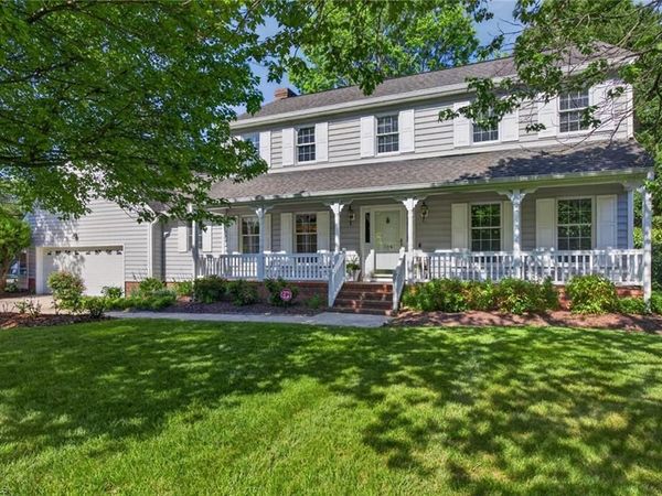 104 Meadowood Drive , Burlington, NC 27215