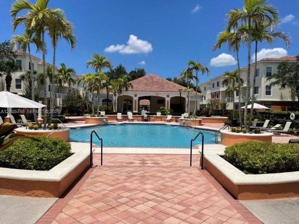 9845 Baywinds Dr, Unit 6308, West Palm Beach, FL 33411