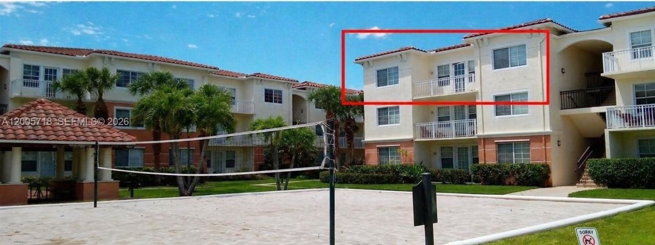 9845 Baywinds Dr, Unit 6308, West Palm Beach, FL 33411 Photo