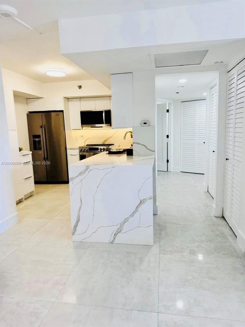 19101 NE 36th Ct, Unit 904, Aventura, FL 33180 Photo