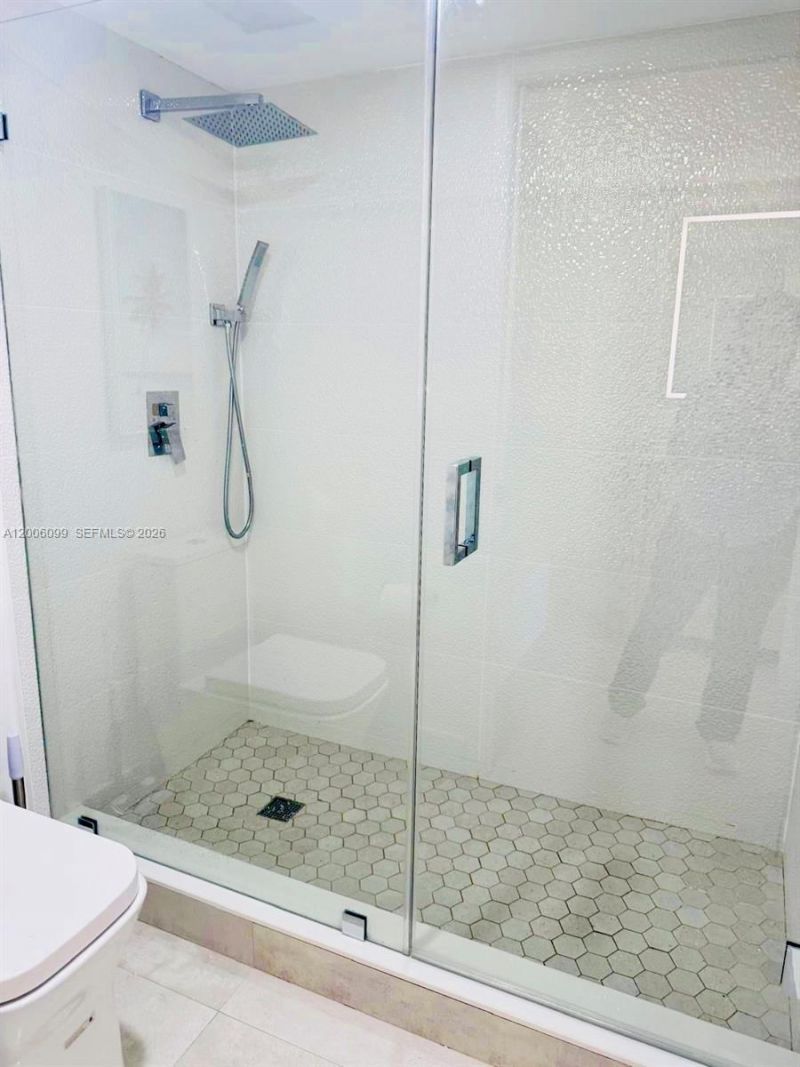 19101 NE 36th Ct, Unit 904, Aventura, FL 33180 Photo