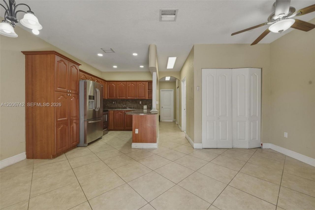 16613 NW 71st Ave , Miami Lakes, FL 33014 Photo