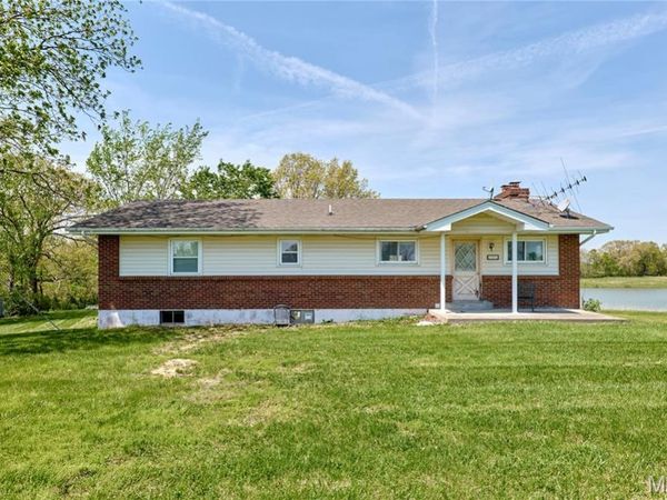 196 Absolut Lane , Troy, MO 63379