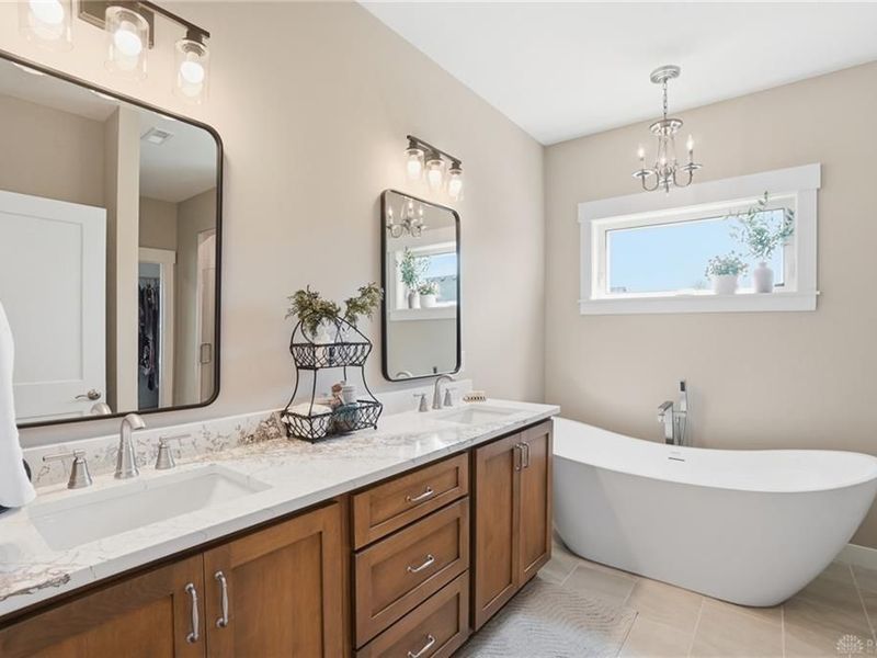 9364 Kenrick Road, Wayne Township, OH 45458 Photo 27