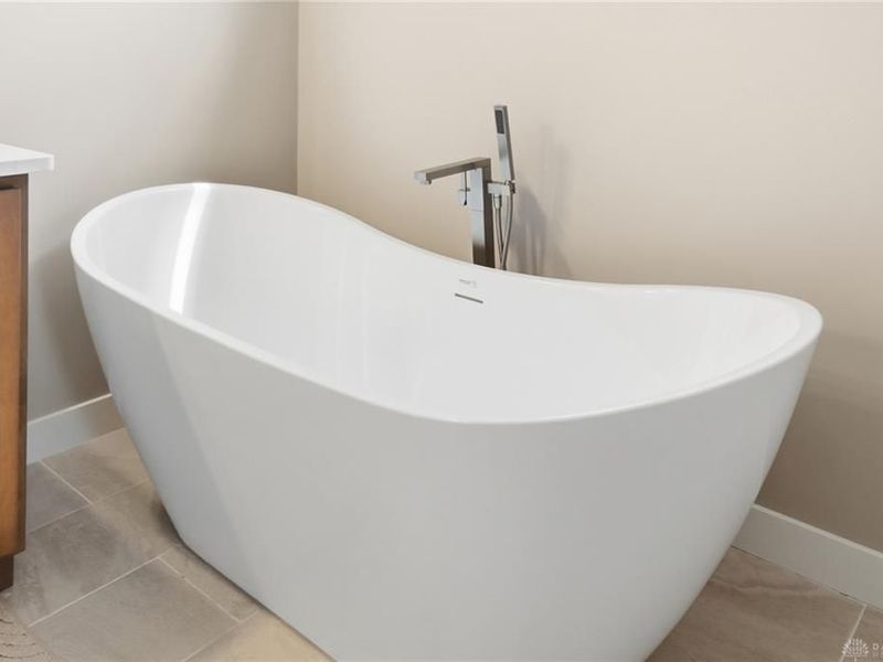 9364 Kenrick Road, Wayne Township, OH 45458 Photo 29