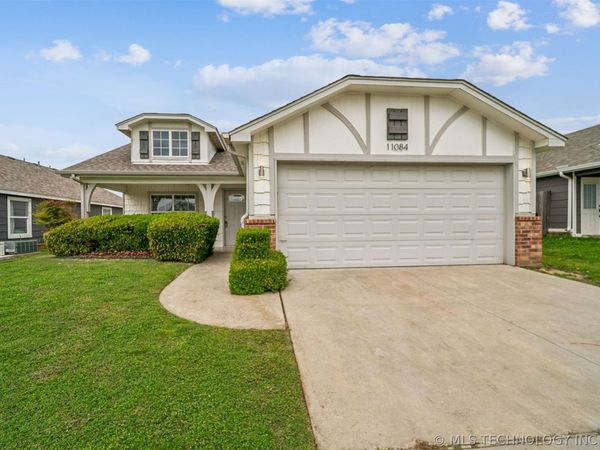 11084 N 116th Avenue E, Owasso, OK 74055