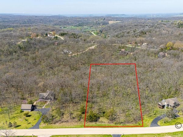 1138 North Clark Lane, GALENA, IL 61036