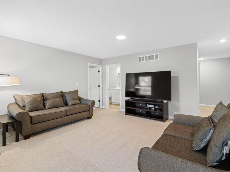 5782 Corral Creek Drive, Westerville, OH 43081 Photo 18