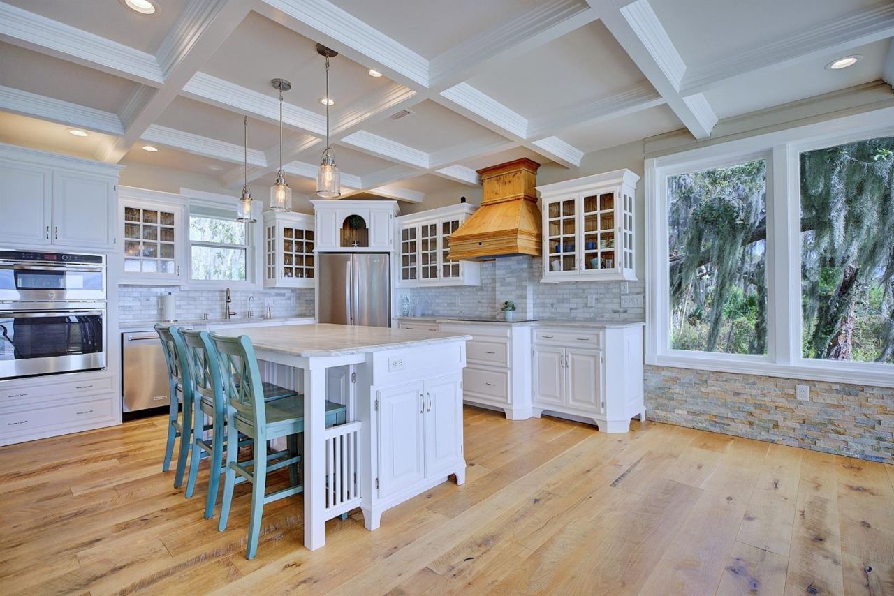 424 Lake Mirror Drive, Lake Placid, FL 33852 Photo