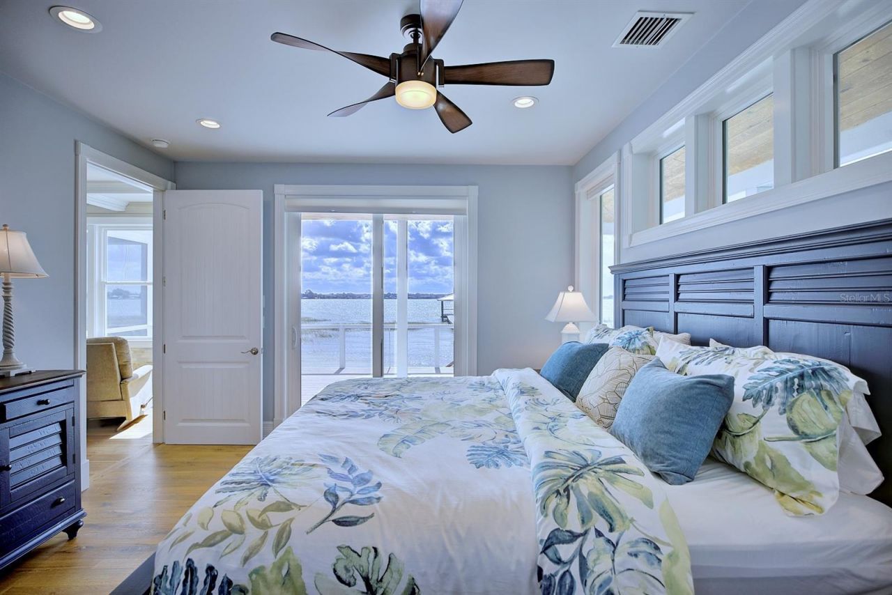 424 Lake Mirror Drive, Lake Placid, FL 33852 Photo