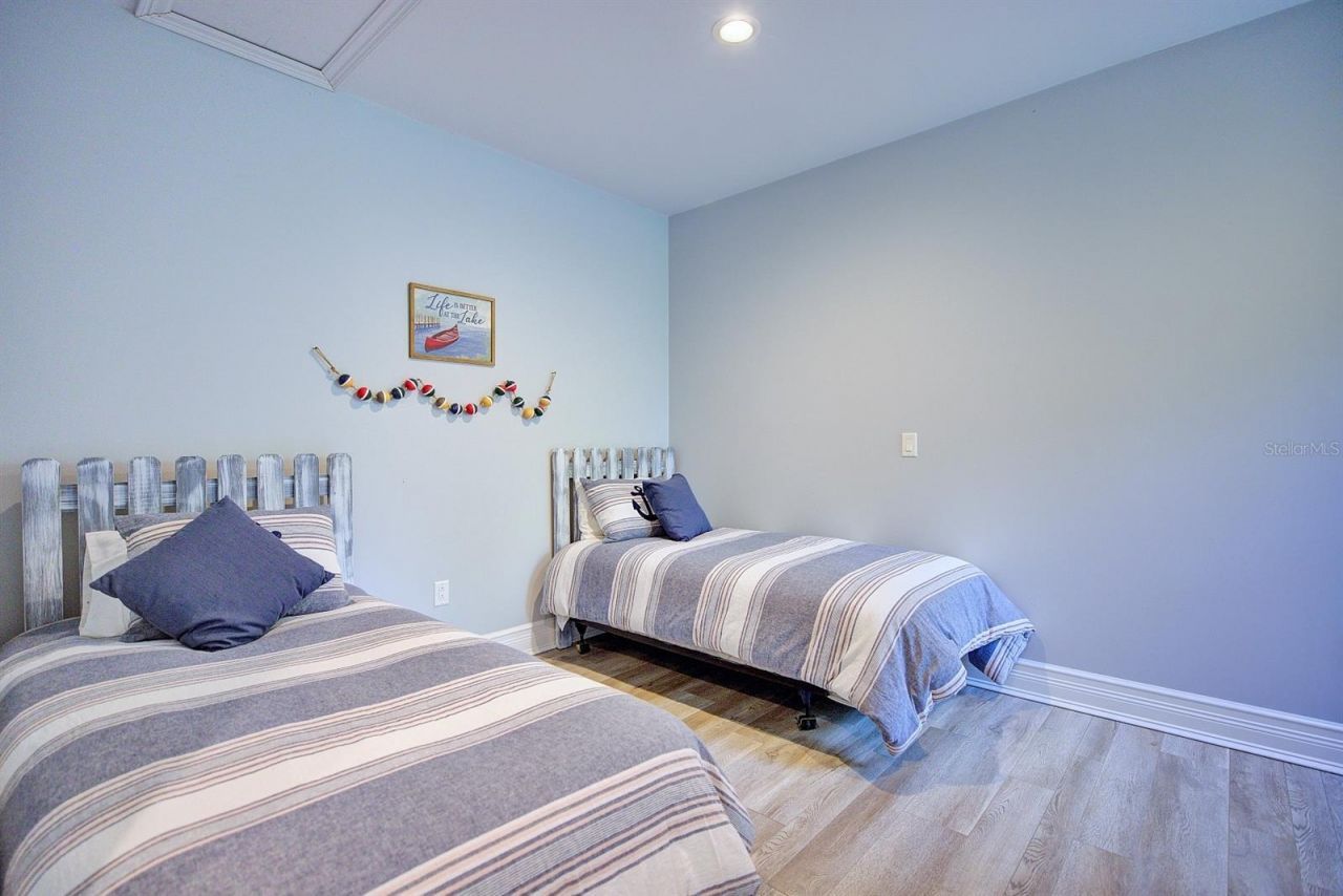 424 Lake Mirror Drive, Lake Placid, FL 33852 Photo