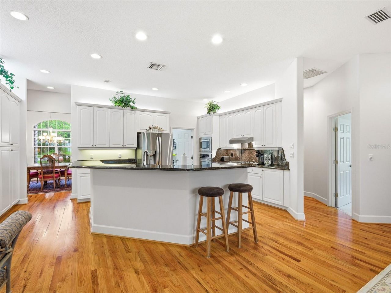 552 Bottlebrush Court, New Smyrna Beach, FL 32168 Photo