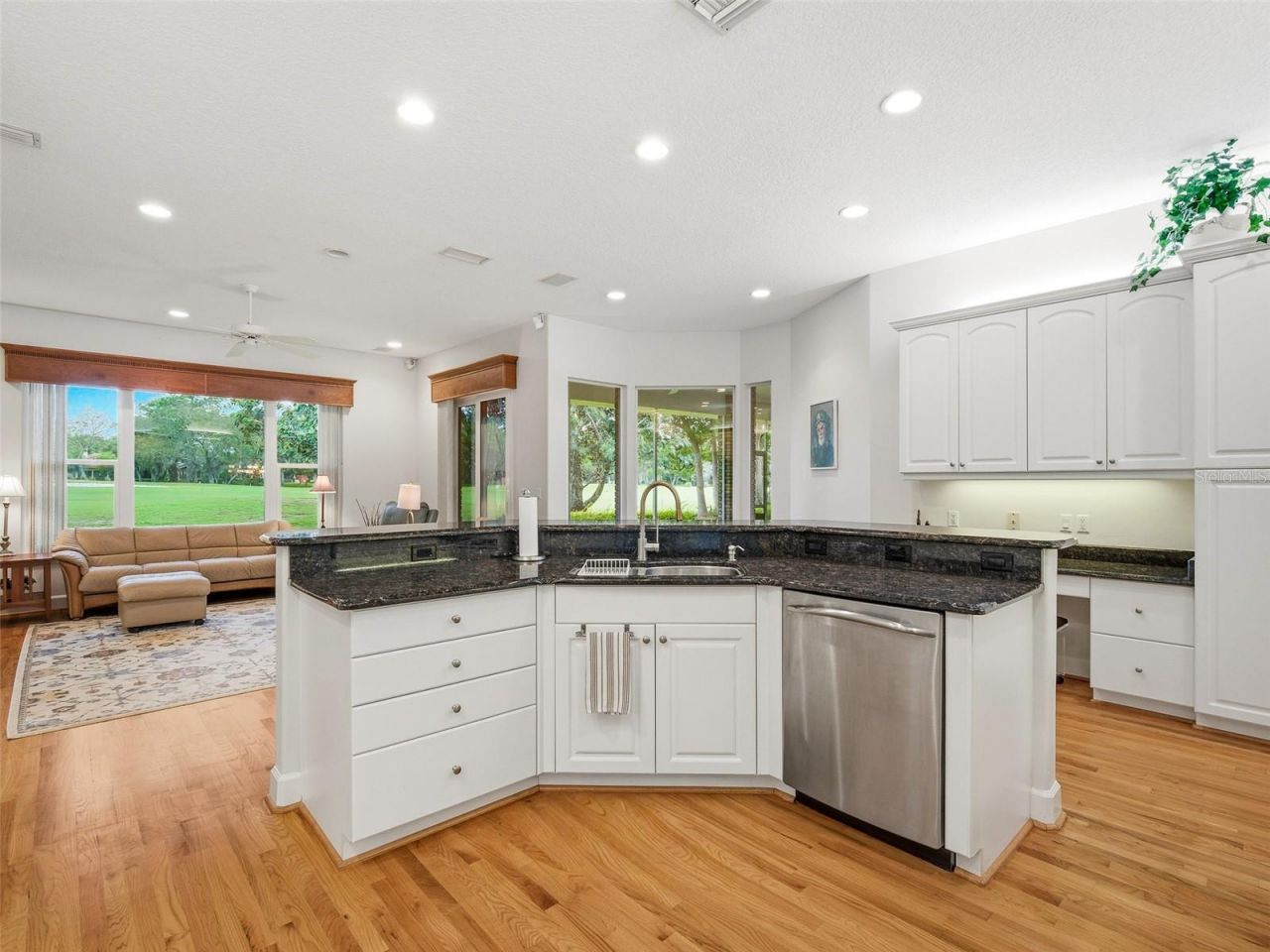 552 Bottlebrush Court, New Smyrna Beach, FL 32168 Photo