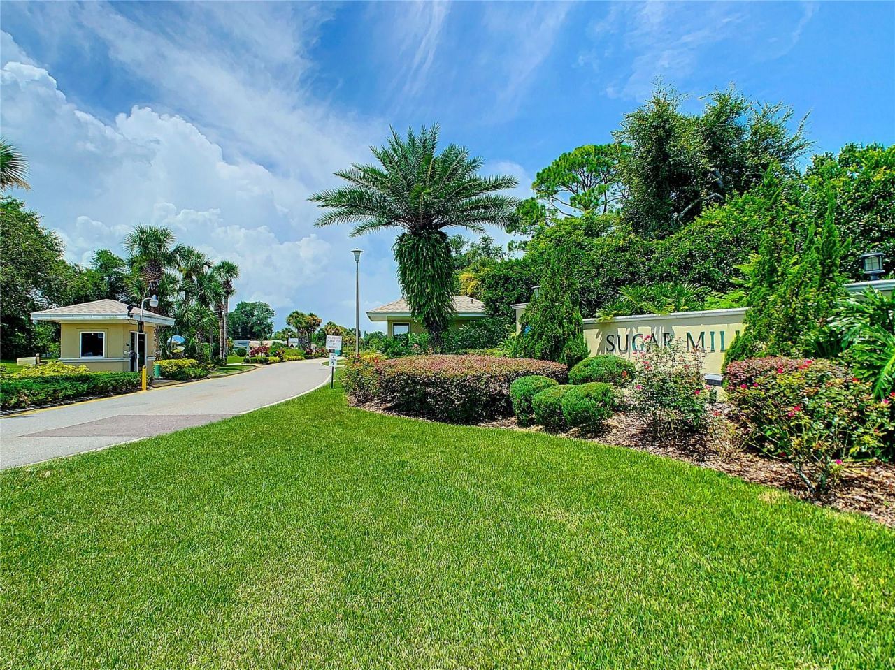 552 Bottlebrush Court, New Smyrna Beach, FL 32168 Photo