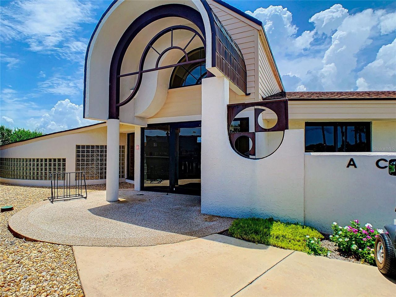 552 Bottlebrush Court, New Smyrna Beach, FL 32168 Photo