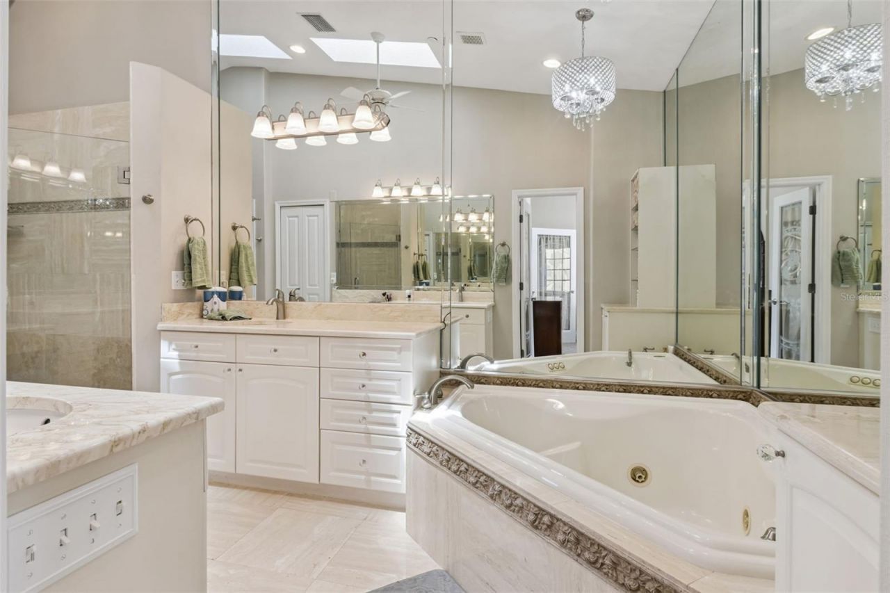 137 Brent Circle, Oldsmar, FL 34677 Photo