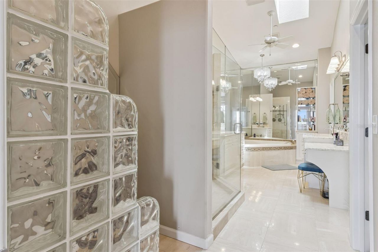 137 Brent Circle, Oldsmar, FL 34677 Photo