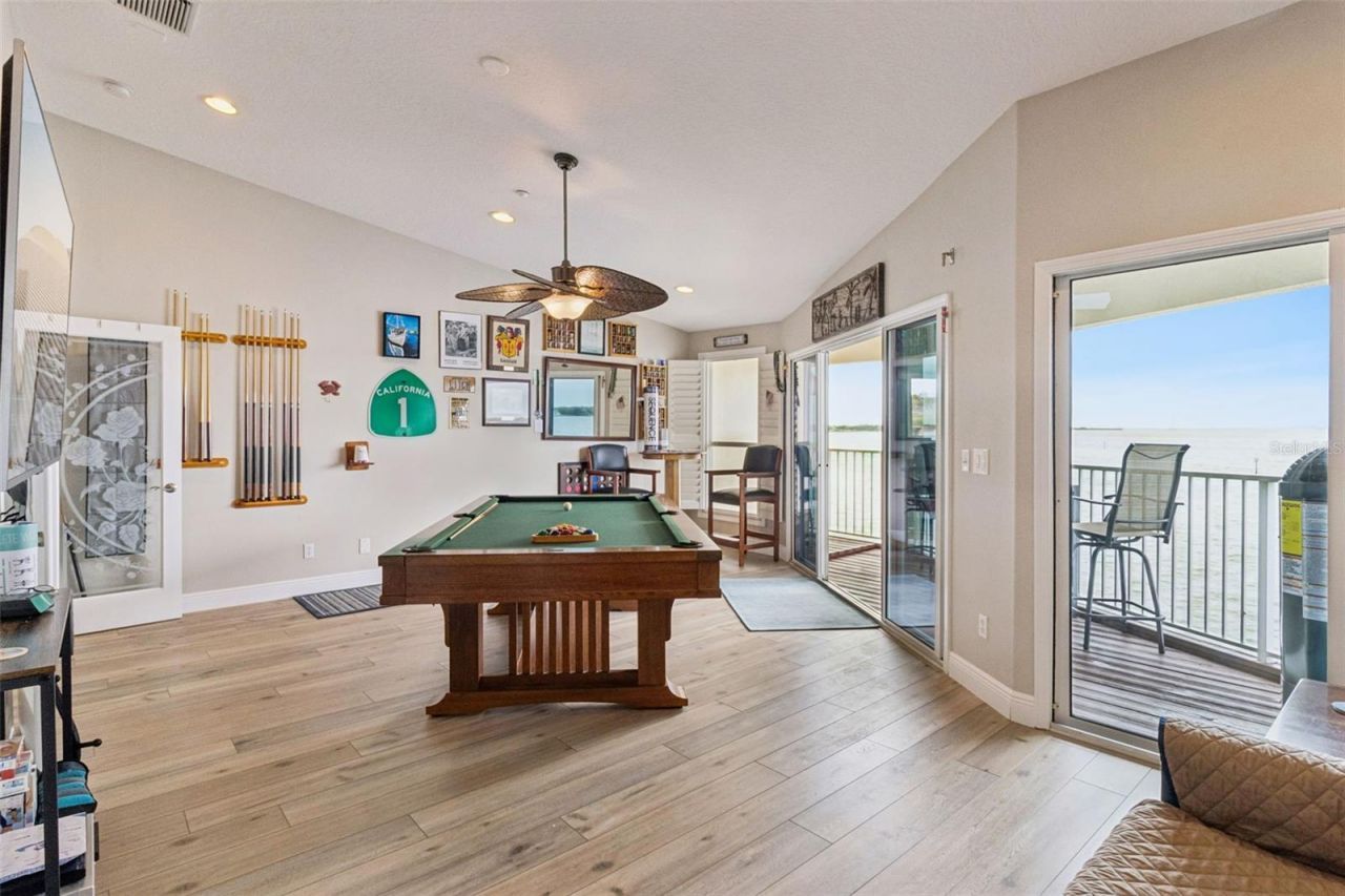 137 Brent Circle, Oldsmar, FL 34677 Photo