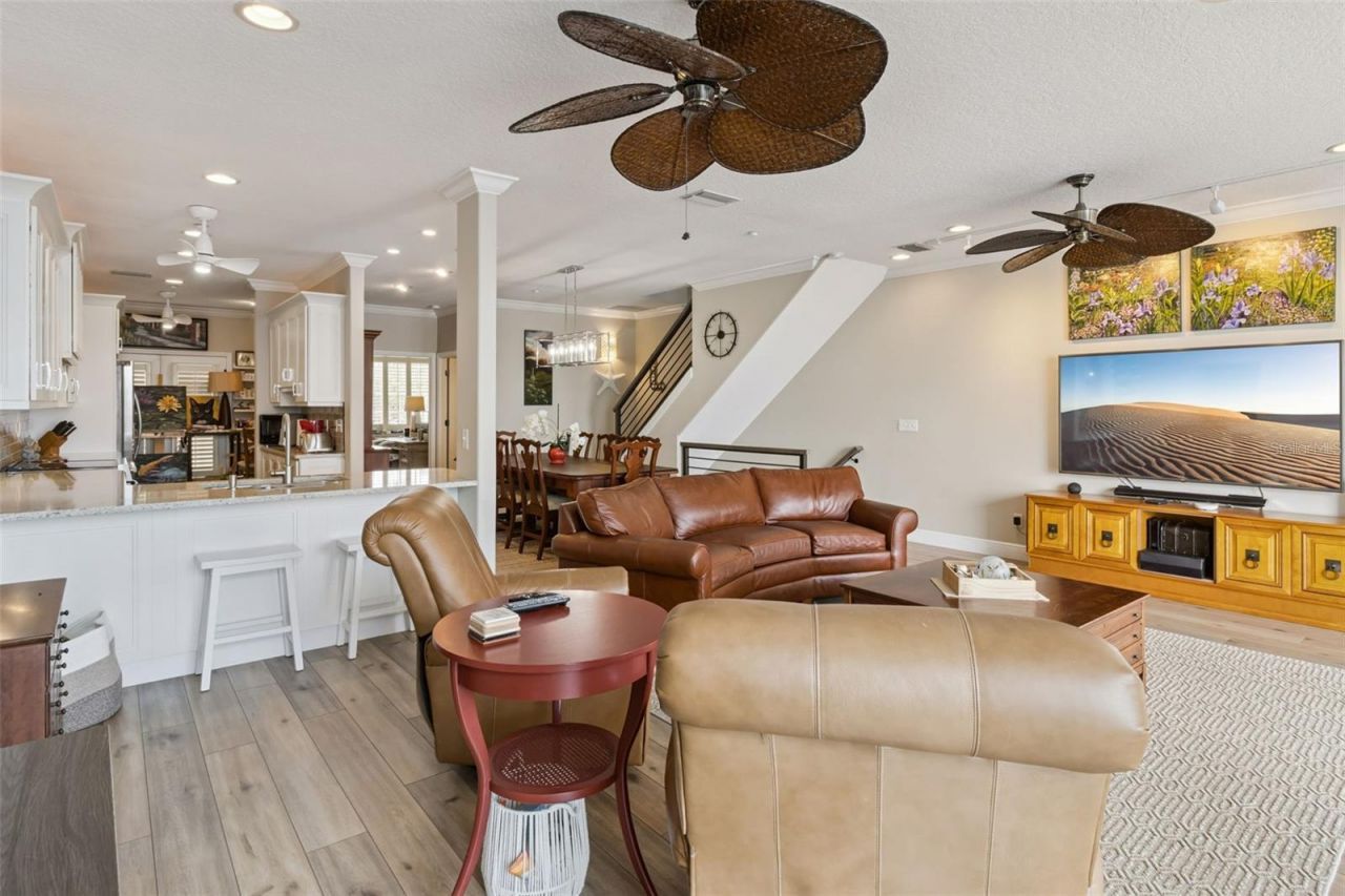 137 Brent Circle, Oldsmar, FL 34677 Photo