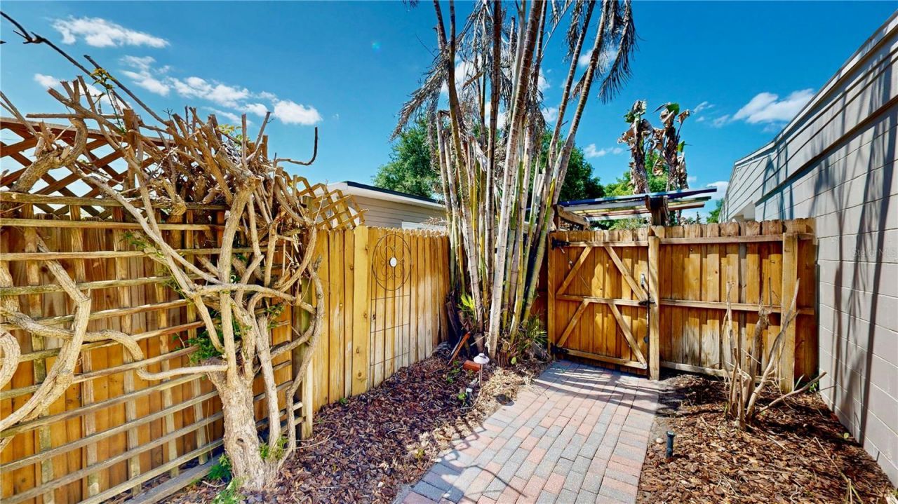 2810 Nancy Street, Orlando, FL 32806 Photo