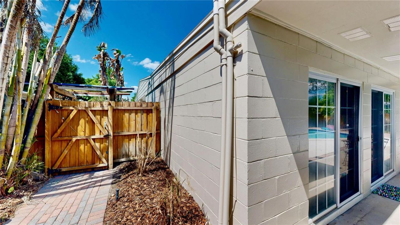 2810 Nancy Street, Orlando, FL 32806 Photo