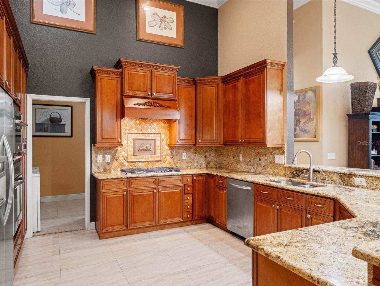 5021 Wesley Drive, Tampa, FL 33647 Photo