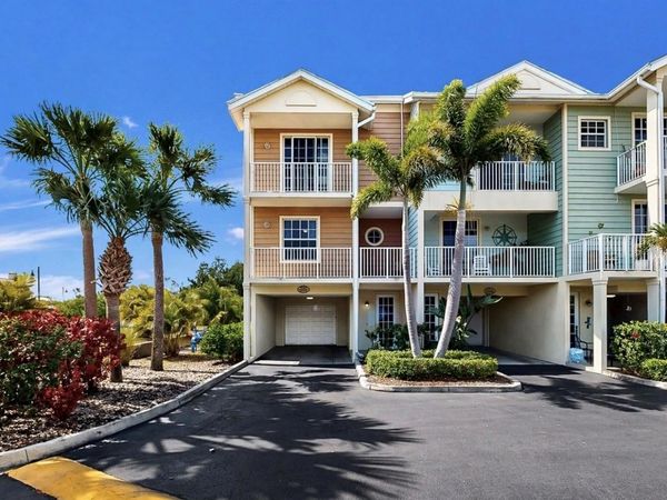 3202 MANGROVE POINT DRIVE , RUSKIN, FL 33570