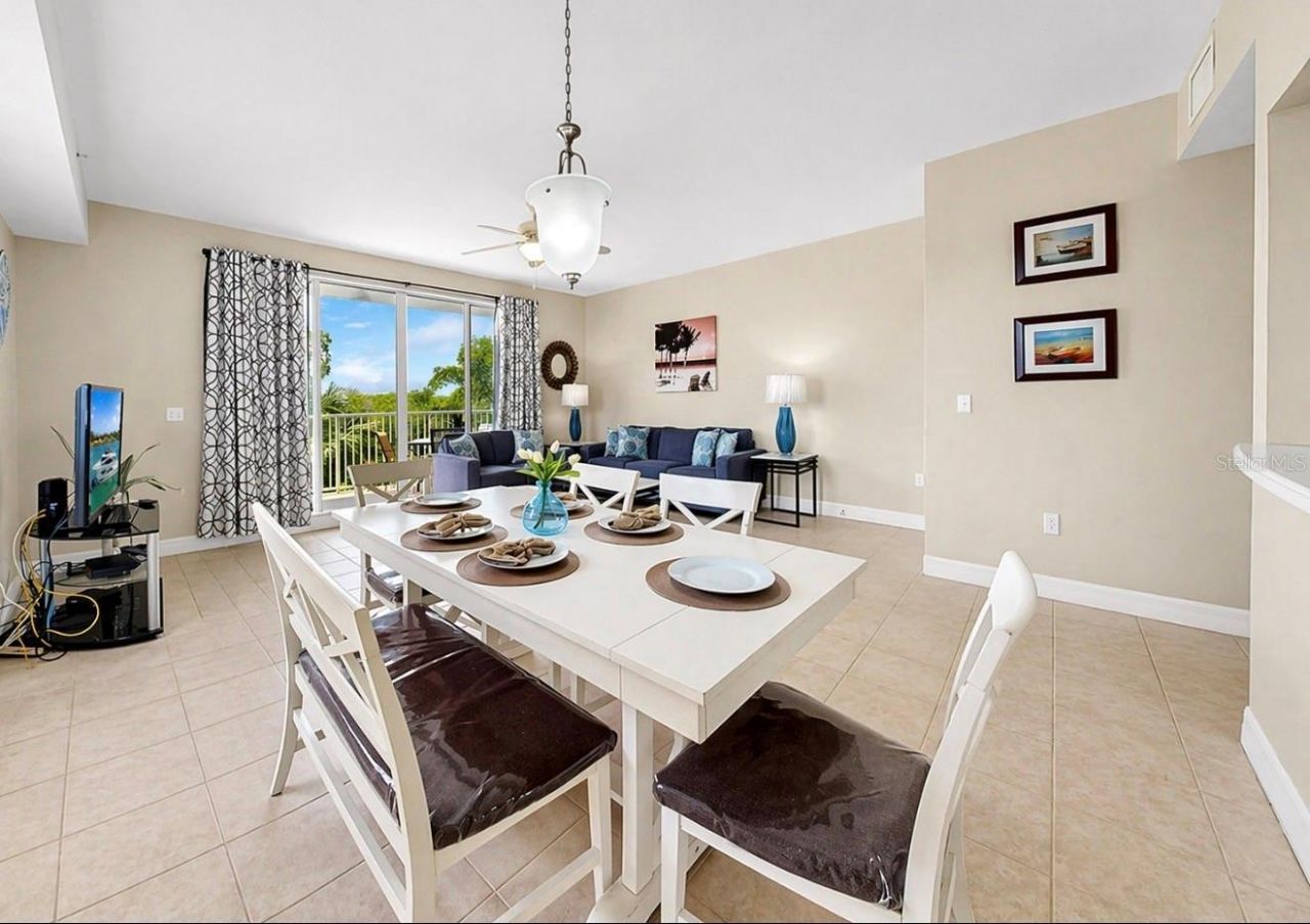 3202 Mangrove Point Drive, Ruskin, FL 33570 Photo