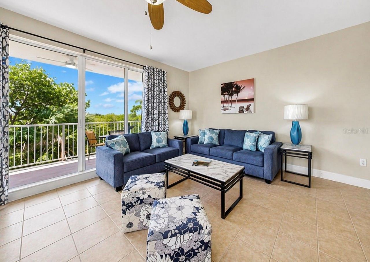 3202 Mangrove Point Drive, Ruskin, FL 33570 Photo