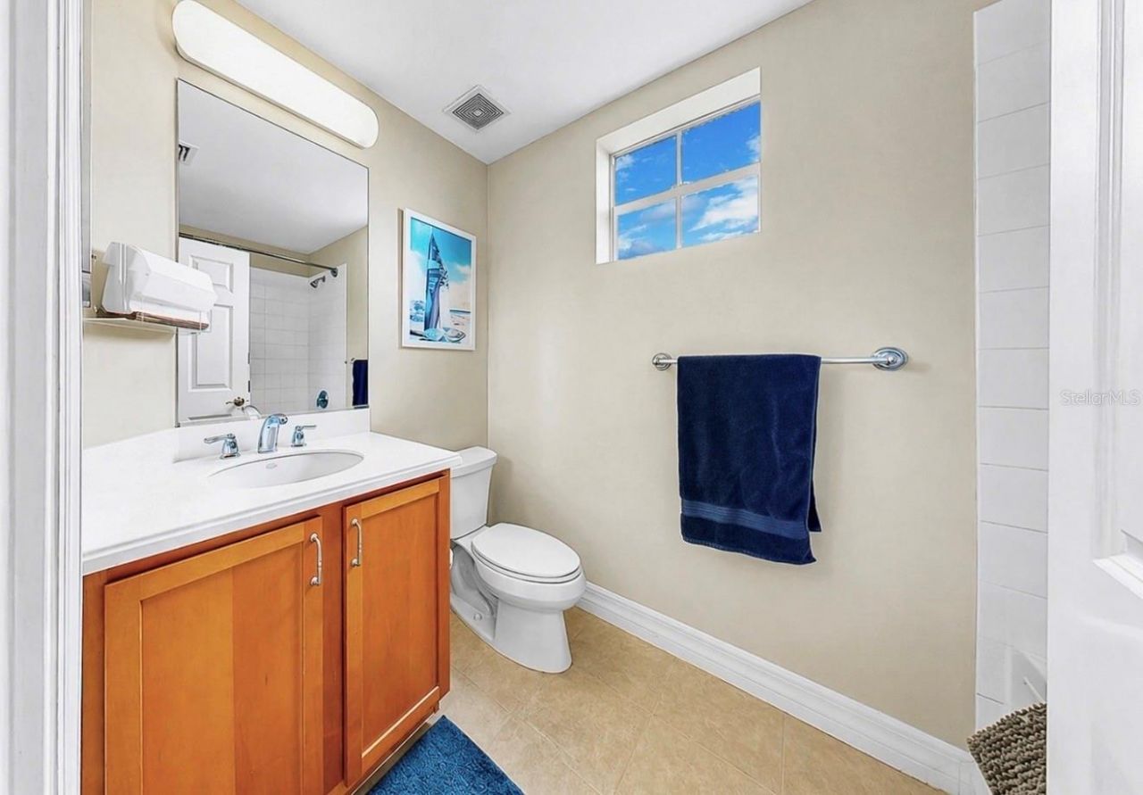 3202 Mangrove Point Drive, Ruskin, FL 33570 Photo