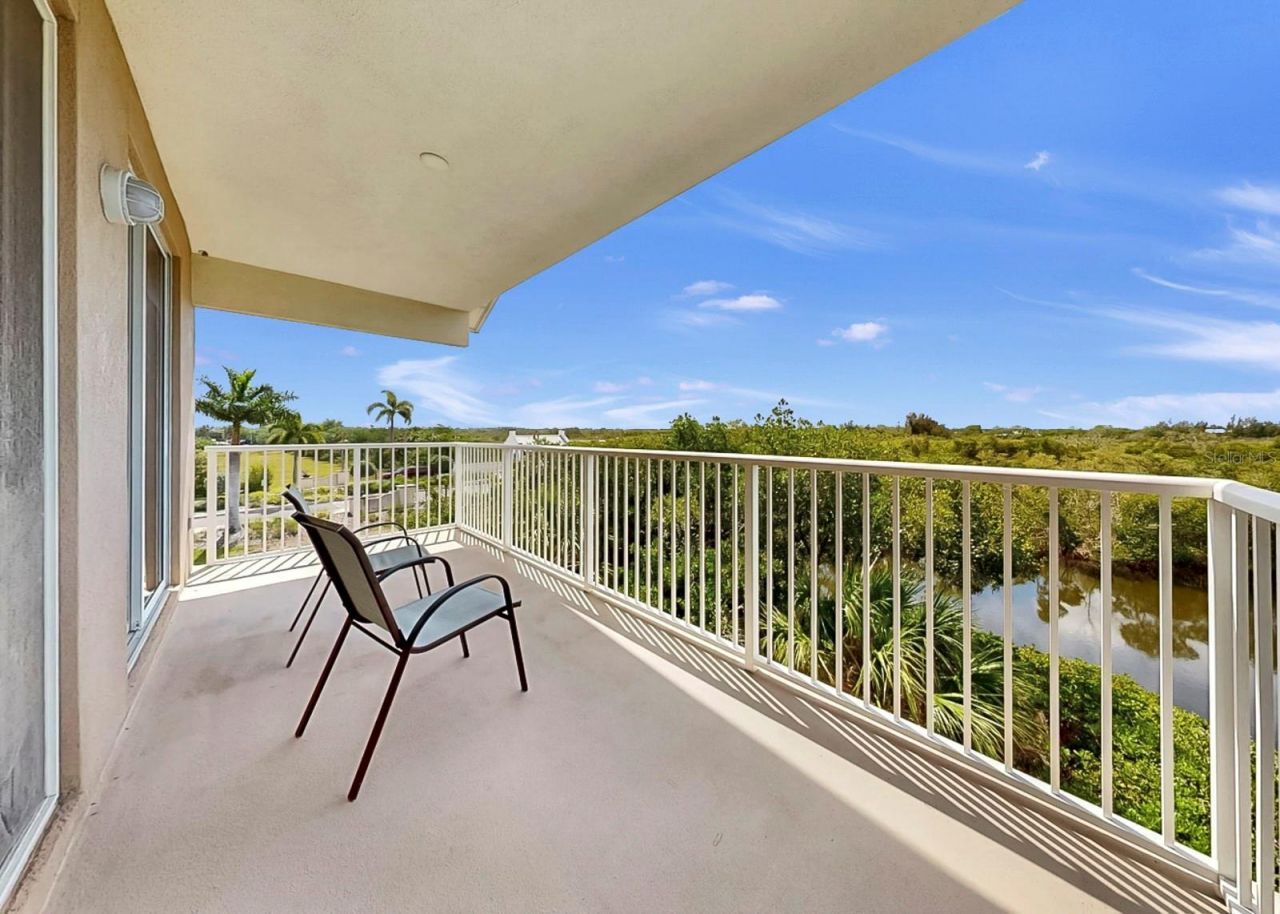 3202 Mangrove Point Drive, Ruskin, FL 33570 Photo