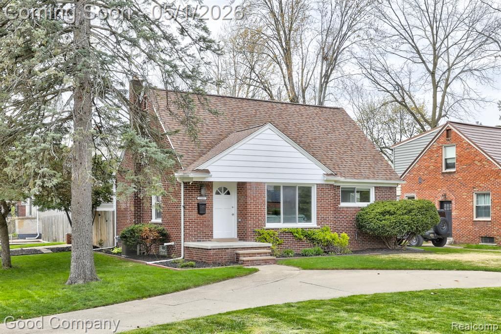 2103 N Main Street, Royal Oak, MI 48073 Main Photo