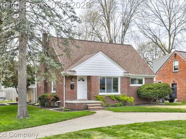 2103 N Main Street, Royal Oak, MI 48073