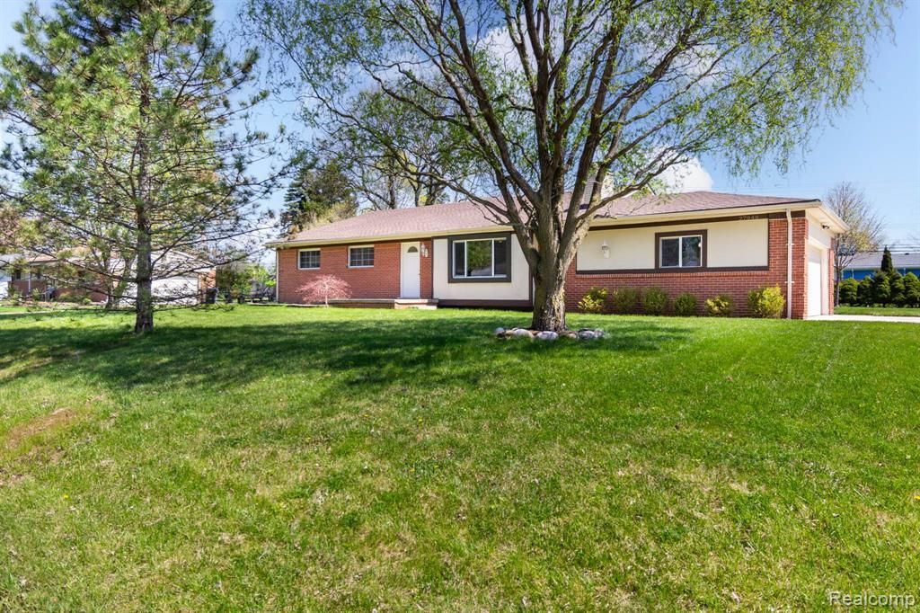 27948 Green Willow Street, Farmington Hills, MI 48331 Main Photo