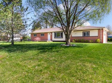 27948 Green Willow Street , Farmington Hills, MI 48331