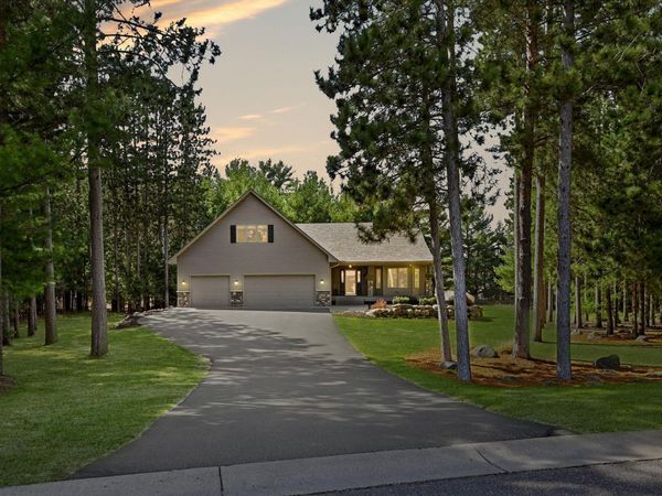 37324 Heritage Way , North Branch, MN 55056